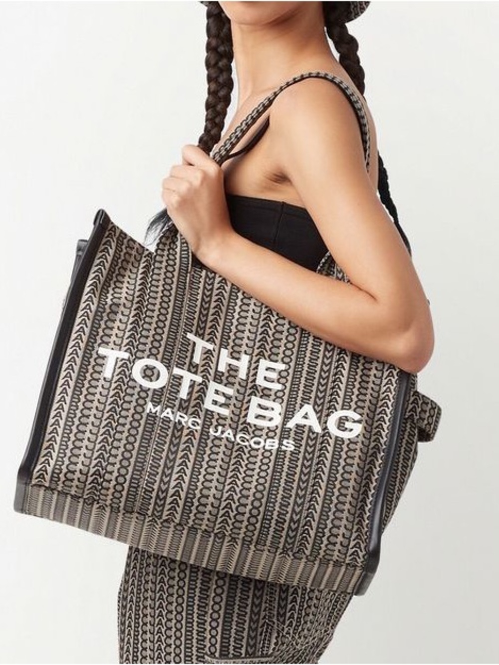 Marc Jacobs The Tote Bag in Monogram Jacquard - size large